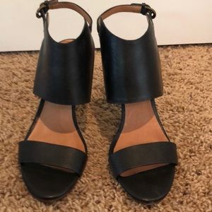 Black Heeled Sandals with Detailed Ankle S…